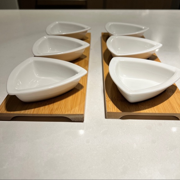 Simple Dining 2 Sets of Modern Triangular Dishes for Entertaining w/Bamboo Trays - Picture 2 of 6